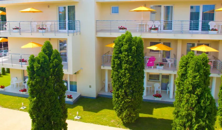 Kt Korona Konferencia & Wellness Hotel Balatonszrsz - Csaldi karcsony s nnepek Kztt (min. 3 j)