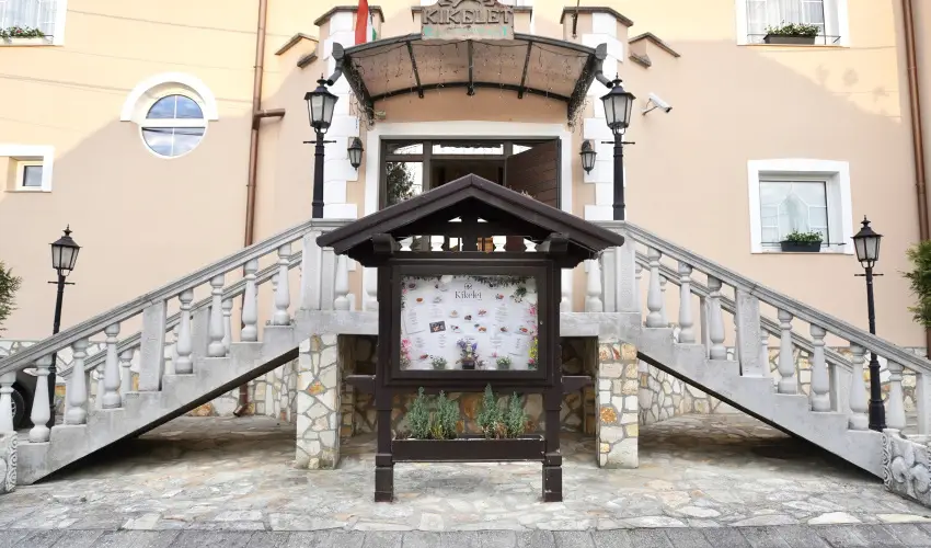 Kikelet Club Hotel Miskolctapolca - Kar�csony - teljes el�refizet�ssel (min. 3 �j)