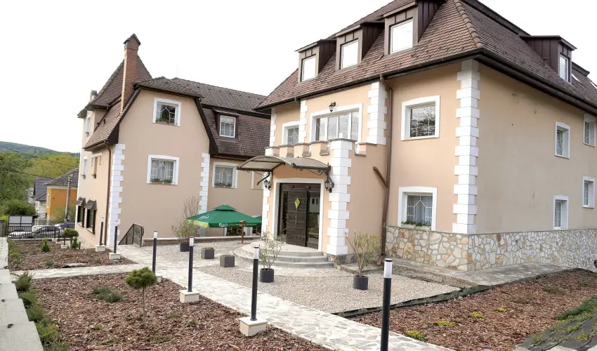 Kikelet Club Hotel Miskolctapolca - Kar�csony - teljes el�refizet�ssel (min. 3 �j)