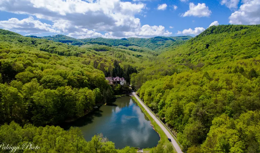 Kőkapu Vadászkastély és Hotel & Apartments Nagyhuta - Karácsony (min. 2 éj)
