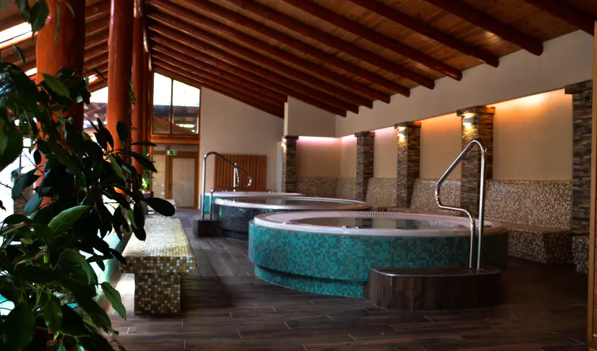 Kőkapu Vadászkastély és Hotel & Apartments Nagyhuta - Karácsony (min. 2 éj)