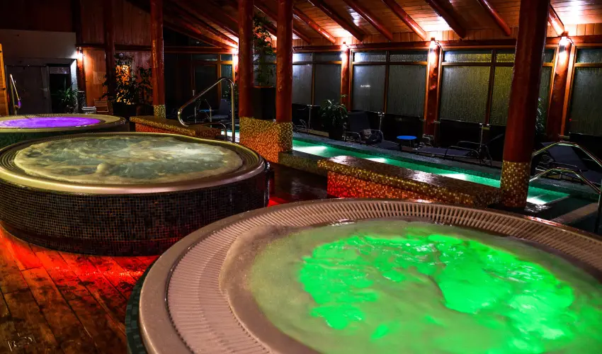 Kőkapu Vadászkastély és Hotel & Apartments Nagyhuta - Karácsony (min. 2 éj)