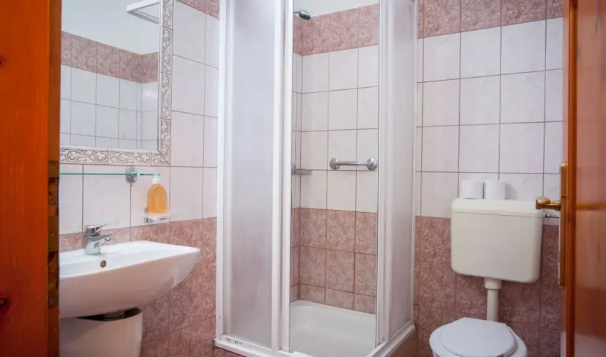 Kőkapu Vadászkastély és Hotel & Apartments Nagyhuta - Karácsony (min. 2 éj)