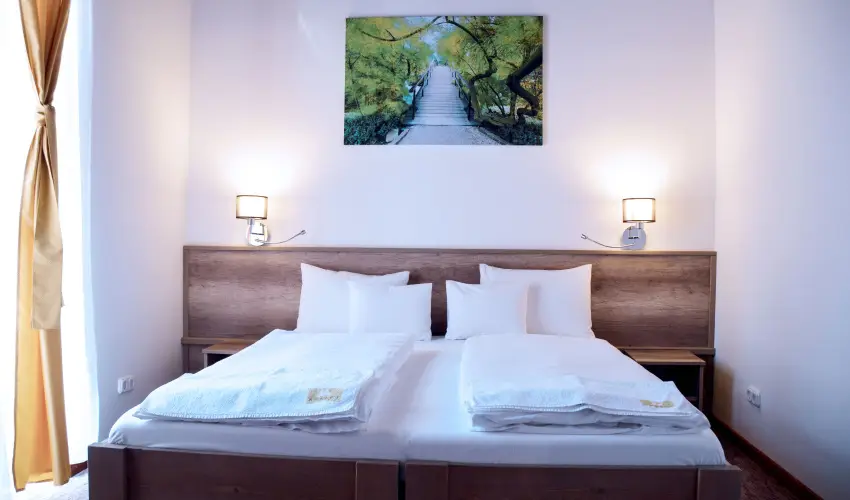 Kőkapu Vadászkastély és Hotel & Apartments Nagyhuta - Karácsony (min. 2 éj)