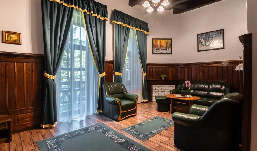 Kőkapu Vadászkastély és Hotel & Apartments Nagyhuta - Karácsony (min. 2 éj)