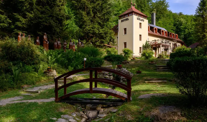 Kőkapu Vadászkastély és Hotel & Apartments Nagyhuta - Karácsony (min. 2 éj)