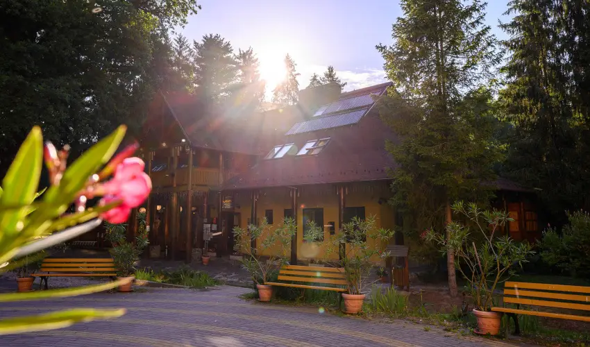 Kőkapu Vadászkastély és Hotel & Apartments Nagyhuta - Karácsony (min. 2 éj)