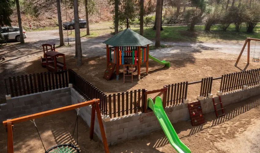 Kőkapu Vadászkastély és Hotel & Apartments Nagyhuta - Karácsony (min. 2 éj)