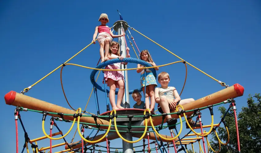 Kolping Family Resort Alsphok - Karcsony (min. 3 j)