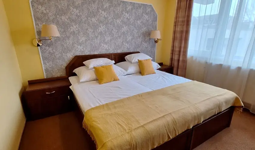 Komfort Hotel Plat�n Hark�ny - Kar�csony (min. 3 �j)