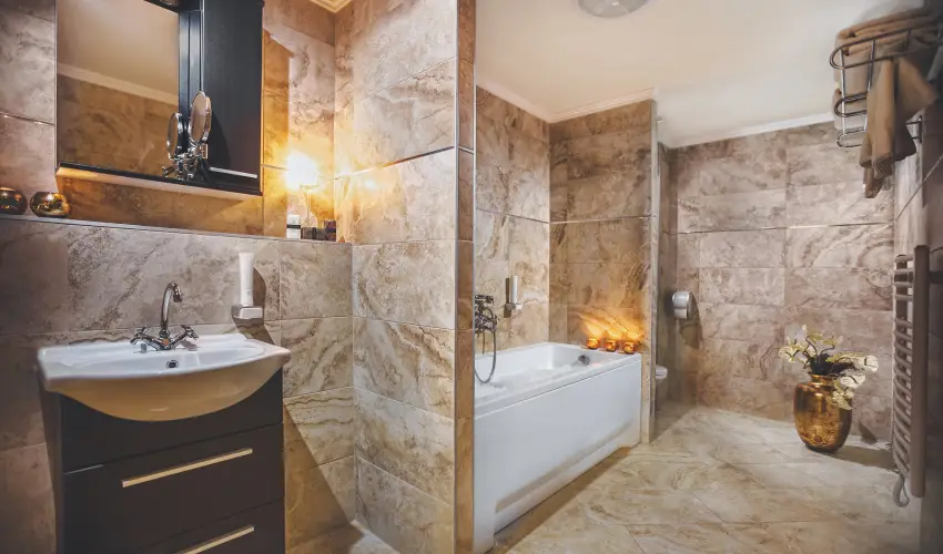 Koml Hotel Gyula - Karcsony (min. 2 j)