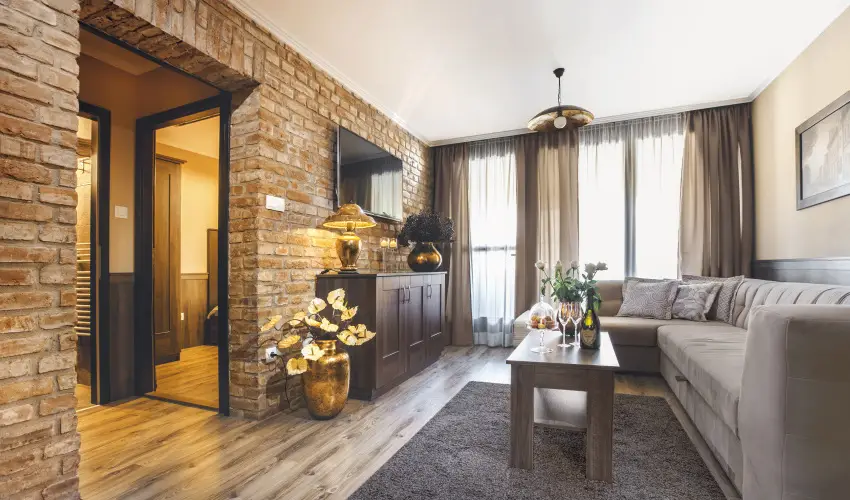 Koml Hotel Gyula - Karcsony (min. 2 j)