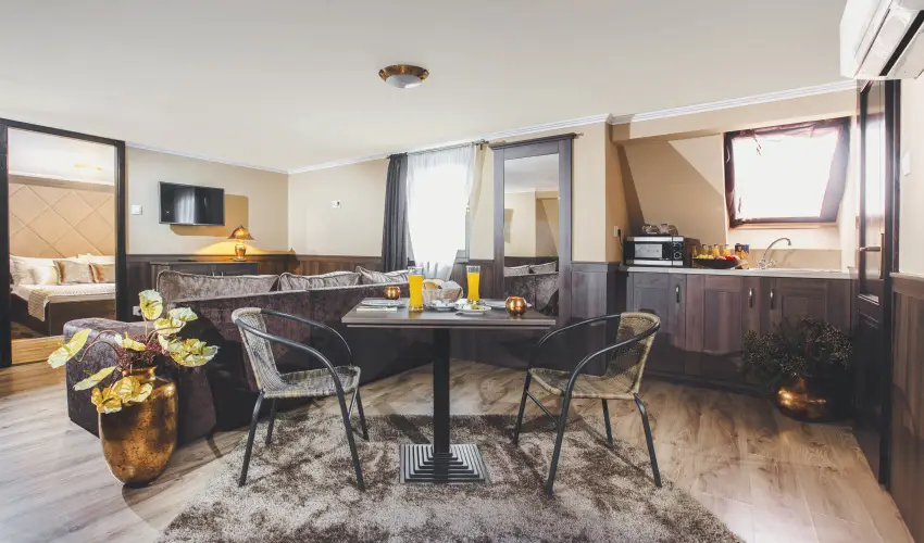 Koml Hotel Gyula - Karcsony (min. 2 j)