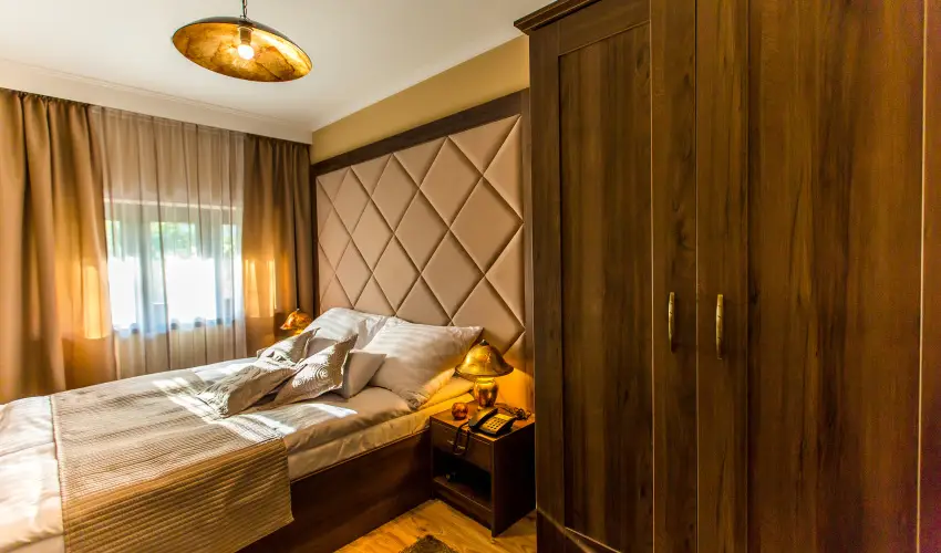 Koml Hotel Gyula - Karcsony (min. 2 j)