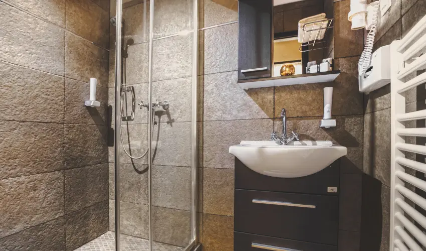 Koml Hotel Gyula - Karcsony (min. 2 j)