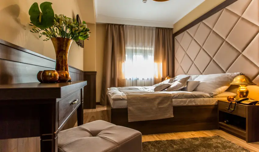 Koml Hotel Gyula - Karcsony (min. 2 j)