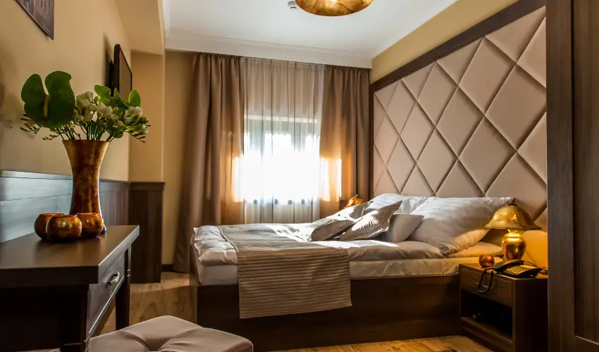 Koml Hotel Gyula - Karcsony (min. 2 j)