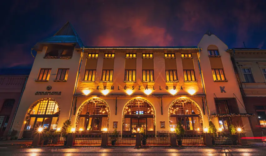 Koml Hotel Gyula - Karcsony (min. 2 j)