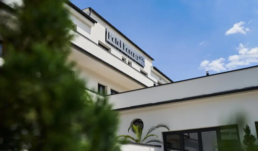 Korona Hotel Harkny Harkny - Karcsony