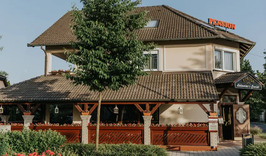 Korona Panzi s tterem Hvz - Karcsony - teljes elrefizetssel (min. 2 j)