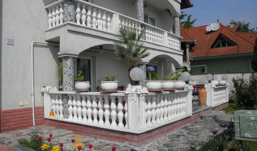 Kristly Apartman Hvz - Karcsony (min. 2 j)