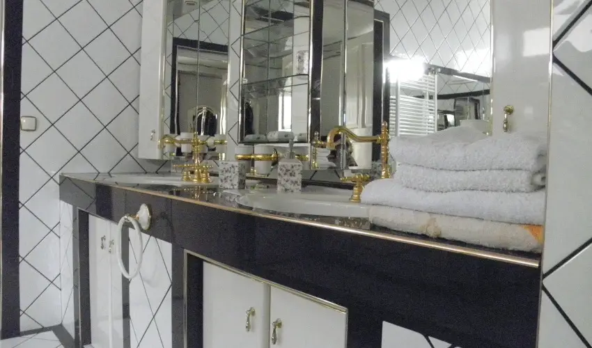 Kristly Apartman Hvz - Karcsony (min. 2 j)