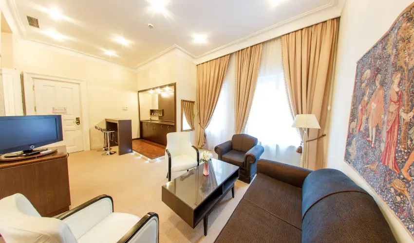 Kristly Imperial Hotel Tata - Karcsony (min. 2 j)