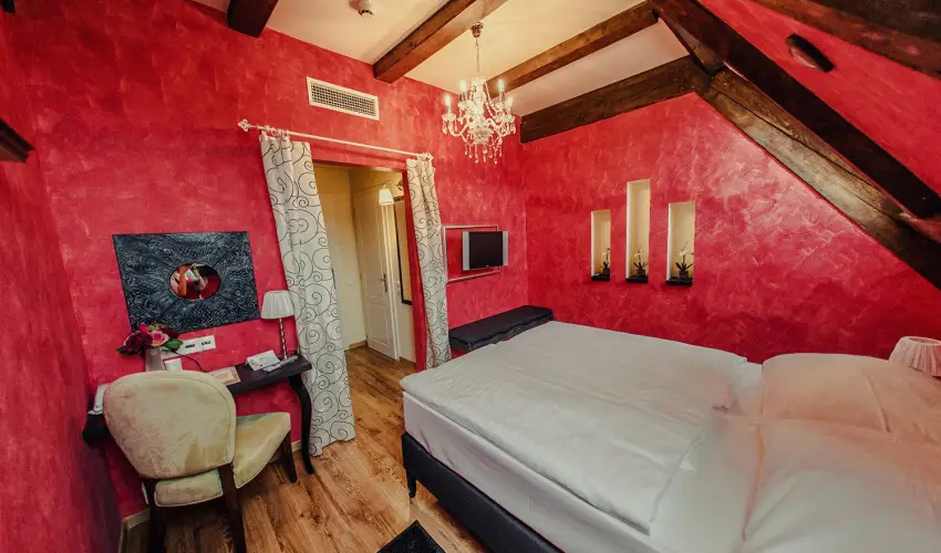 Kristly Imperial Hotel Tata - Karcsony (min. 2 j)