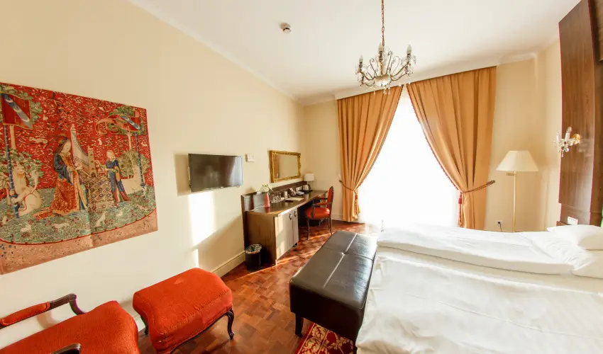 Kristly Imperial Hotel Tata - Karcsony (min. 2 j)