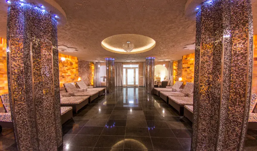 Kristly Imperial Hotel Tata - Karcsony (min. 2 j)