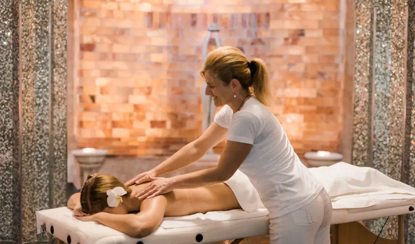 Kristly Imperial Hotel Tata - Karcsony (min. 2 j)