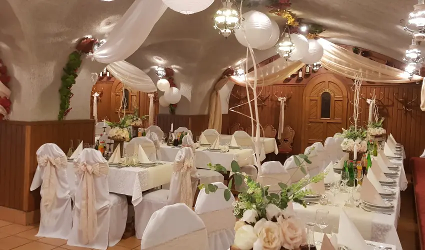 Kulacs Csrda & Panzi Eger - Karcsony (min. 2 j)