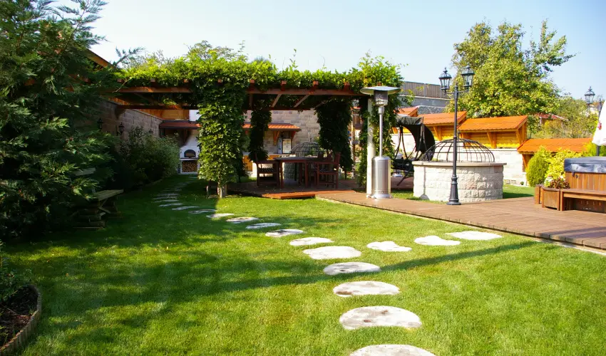 Kulacs Csrda & Panzi Eger - Karcsony (min. 2 j)