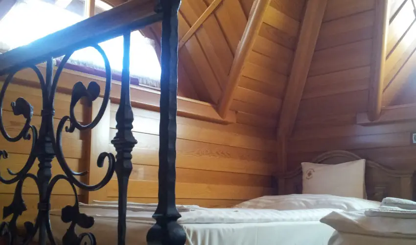 Kulacs Csrda & Panzi Eger - Karcsony (min. 2 j)