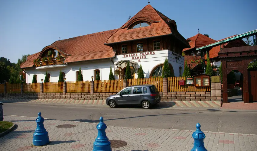 Kulacs Csrda & Panzi Eger - Karcsony (min. 2 j)