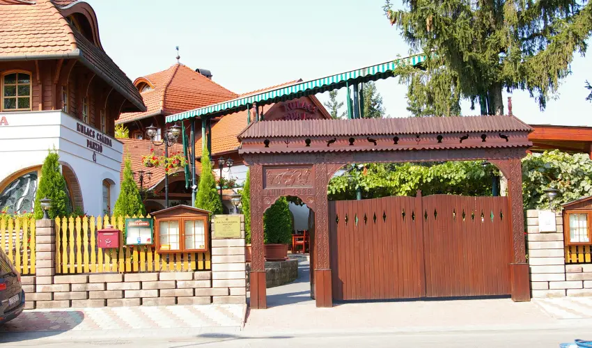 Kulacs Csrda & Panzi Eger - Karcsony (min. 2 j)