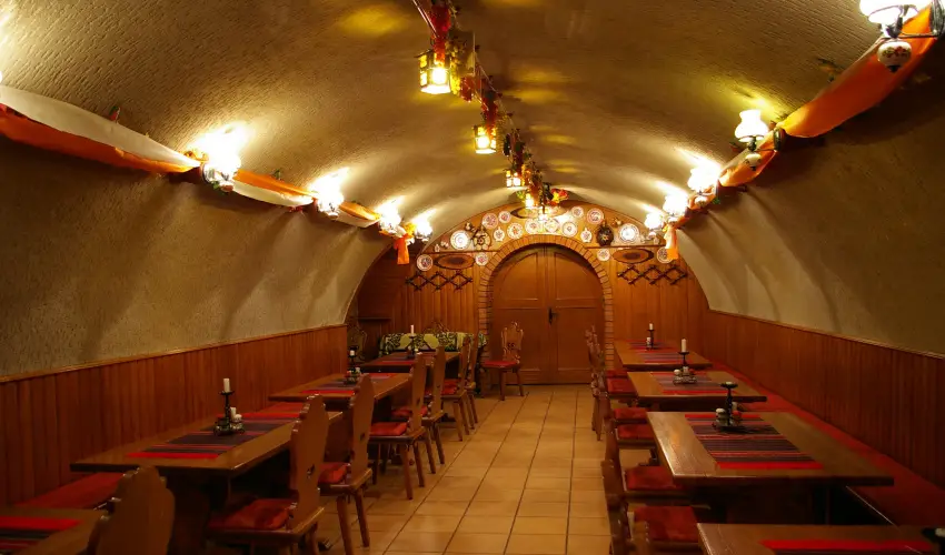 Kulacs Csrda & Panzi Eger - Karcsony (min. 2 j)