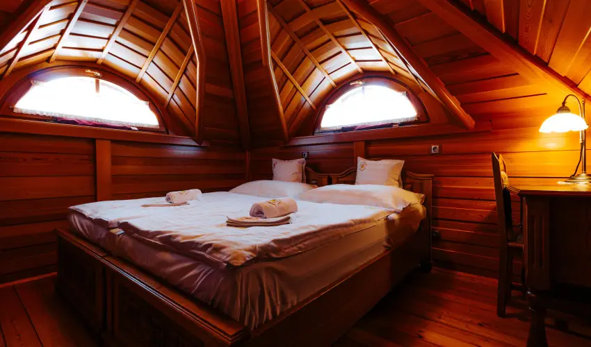 Kulacs Csrda & Panzi Eger - Karcsony (min. 2 j)