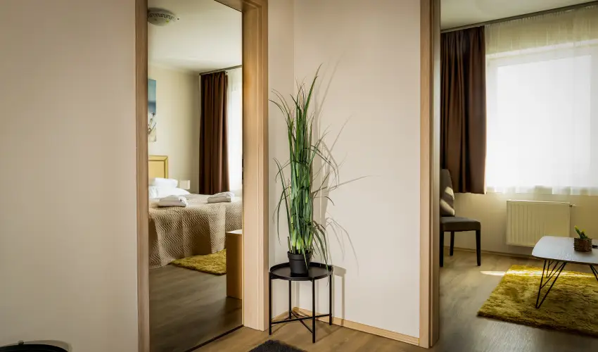 Land-Plan Hotel & Restaurant Tltstava - Karcsony 