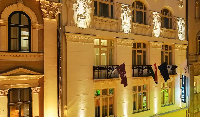 La Prima Fashion Hotel Budapest - Karcsony - teljes elrefizetssel