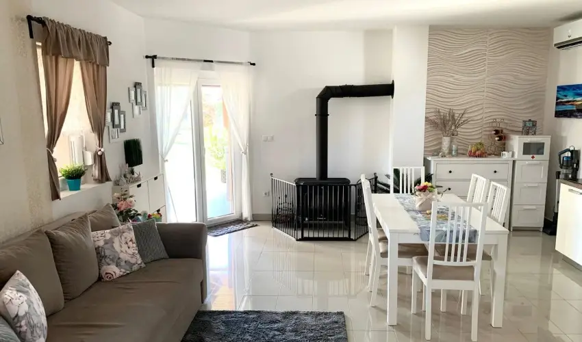 Levenduls Hz Balatonfkajr - Karcsony (min. 2 j)