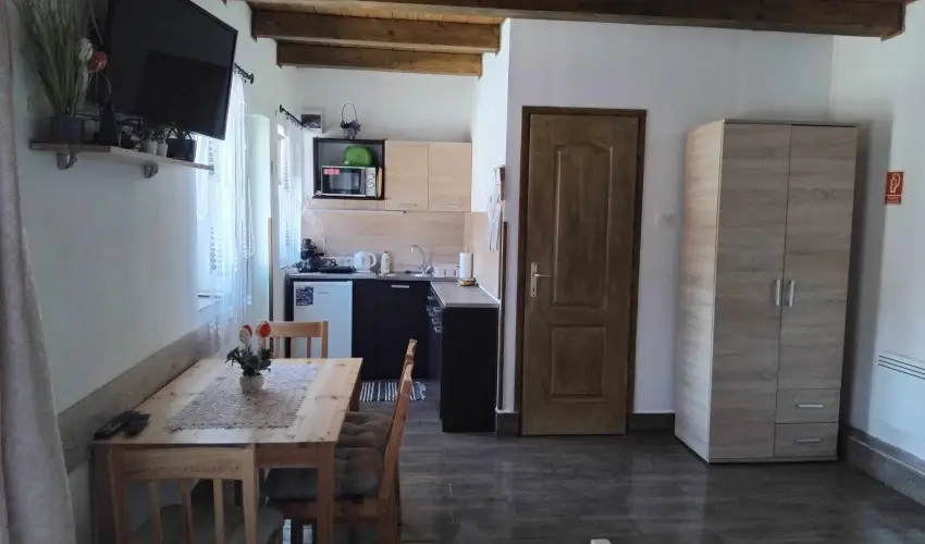 Lilla Apartmanhzak Szilvsvrad - Karcsony (min. 3 j)