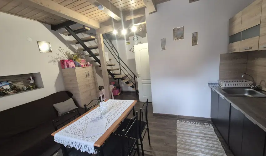 Lilla Apartmanhzak Szilvsvrad - Karcsony (min. 3 j)