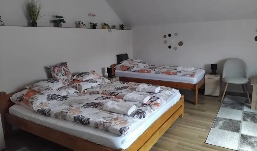 Lilla Apartmanh�zak Szilv�sv�rad - Kar�csony (min. 2 �j)