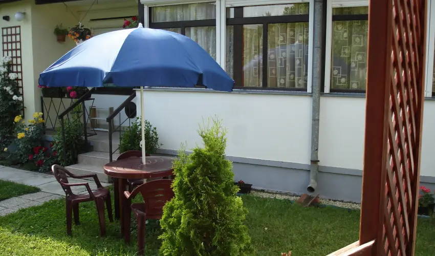 Liza Apartman Gyula - Karcsony (min. 2 j)