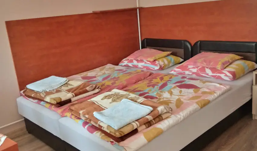 Liza Apartman Gyula - Karcsony (min. 2 j)