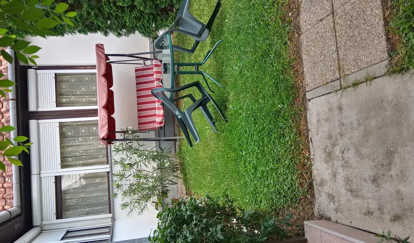 Liza Apartman Gyula - Karcsony (min. 2 j)