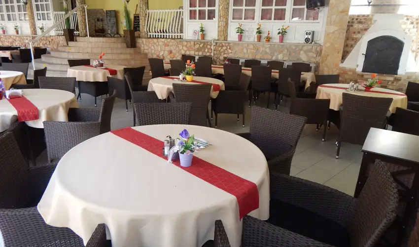 Major Panzi & tterem Hajdszoboszl - Karcsony (min. 3 j)