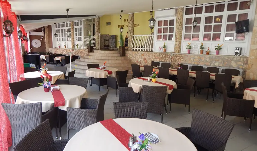 Major Panzi & tterem Hajdszoboszl - Karcsony (min. 3 j)