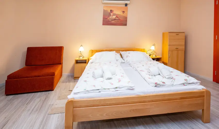 Major Panzi & tterem Hajdszoboszl - Karcsony (min. 3 j)